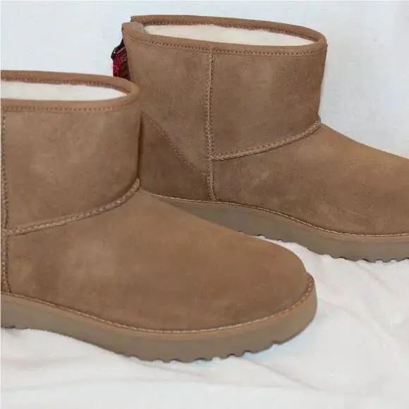 UGG shoes - UGG Classic Mini - Classic Mini - Brown 1