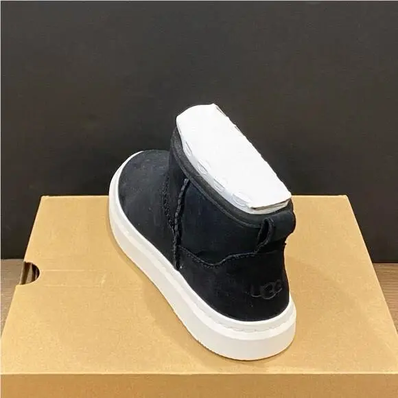 UGG shoes - Alameda Mid Zip - Alameda Mid Zip - Black 1