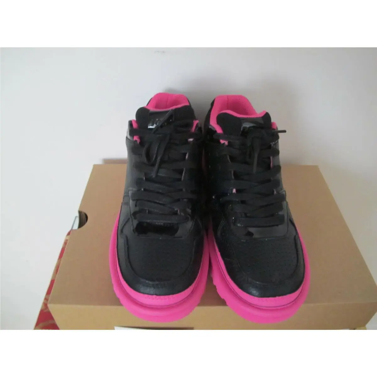 UGG shoes - 1114262 - 1114262 - Black/roses 0