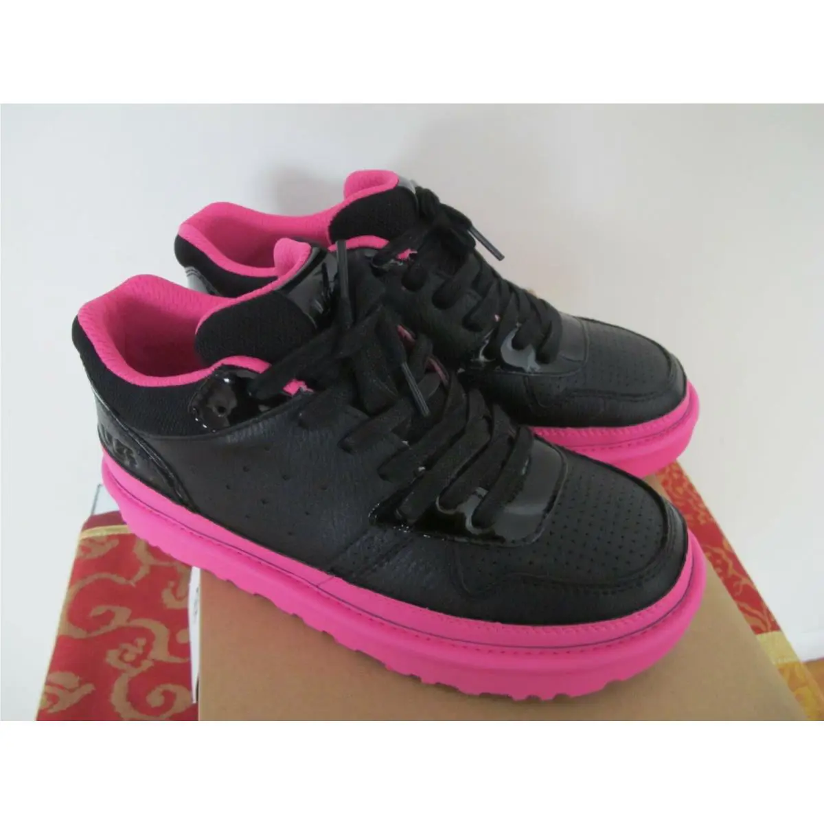 UGG shoes - 1114262 - 1114262 - Black/roses 4