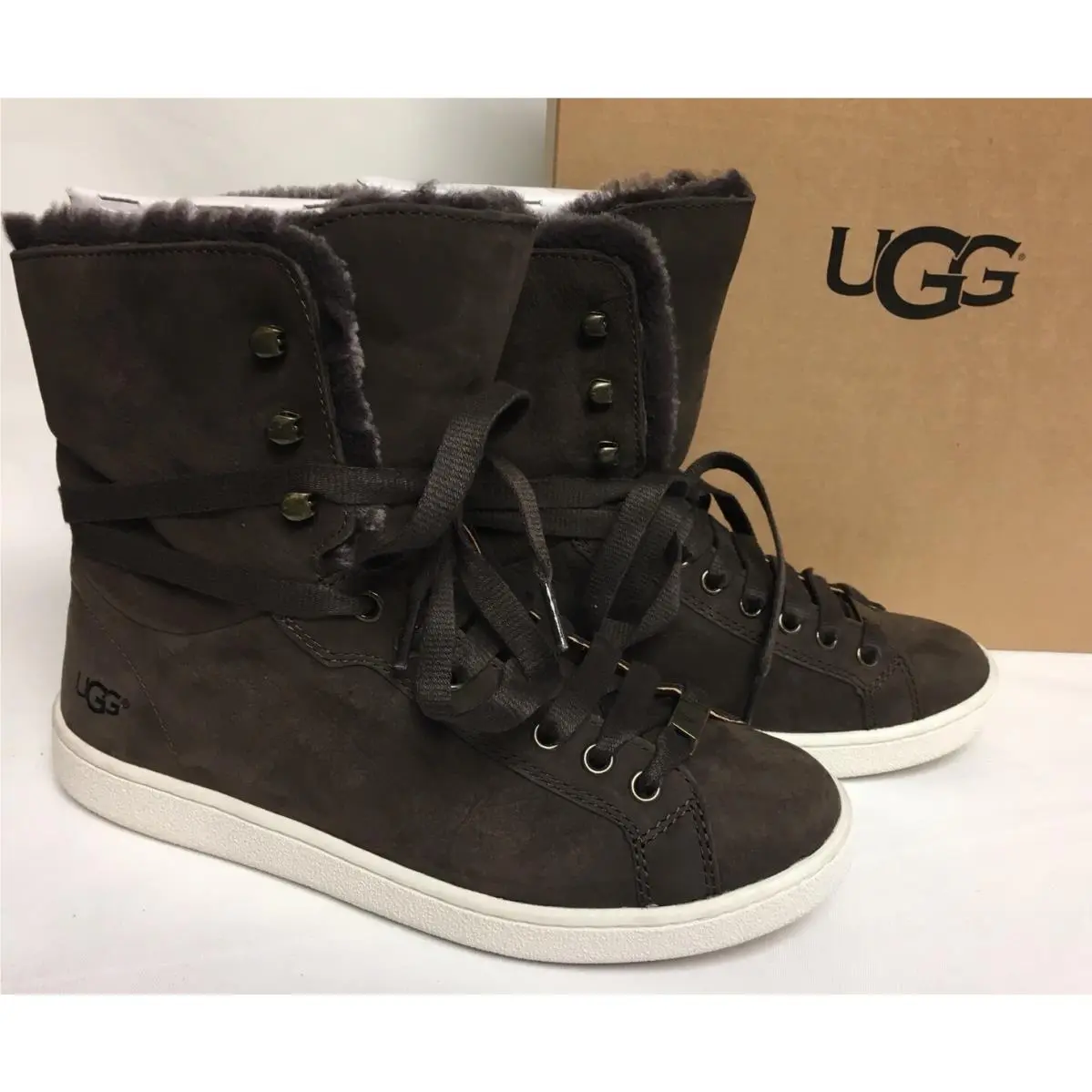 UGG shoes - Chocolate Brown 11