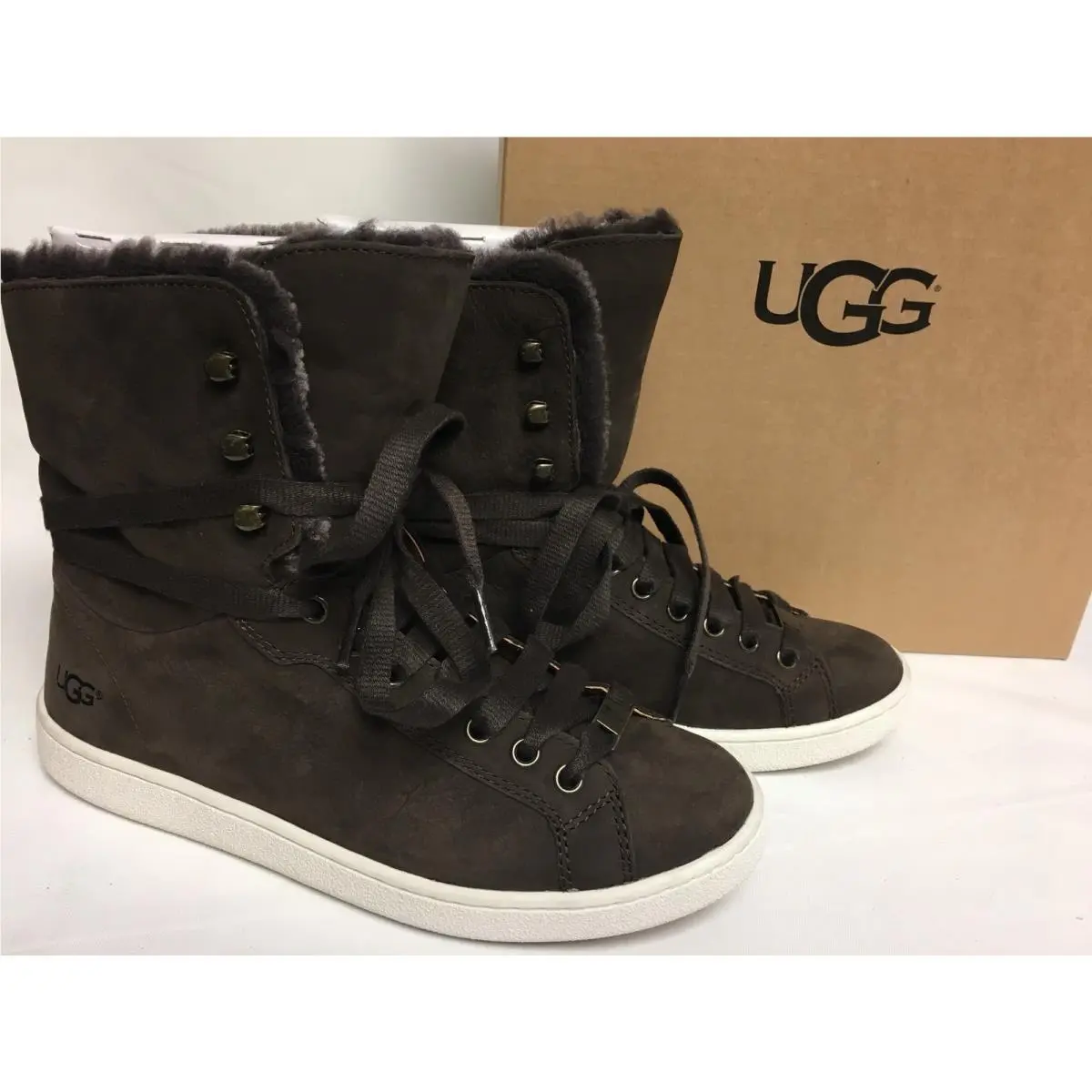 UGG shoes - Chocolate Brown 12