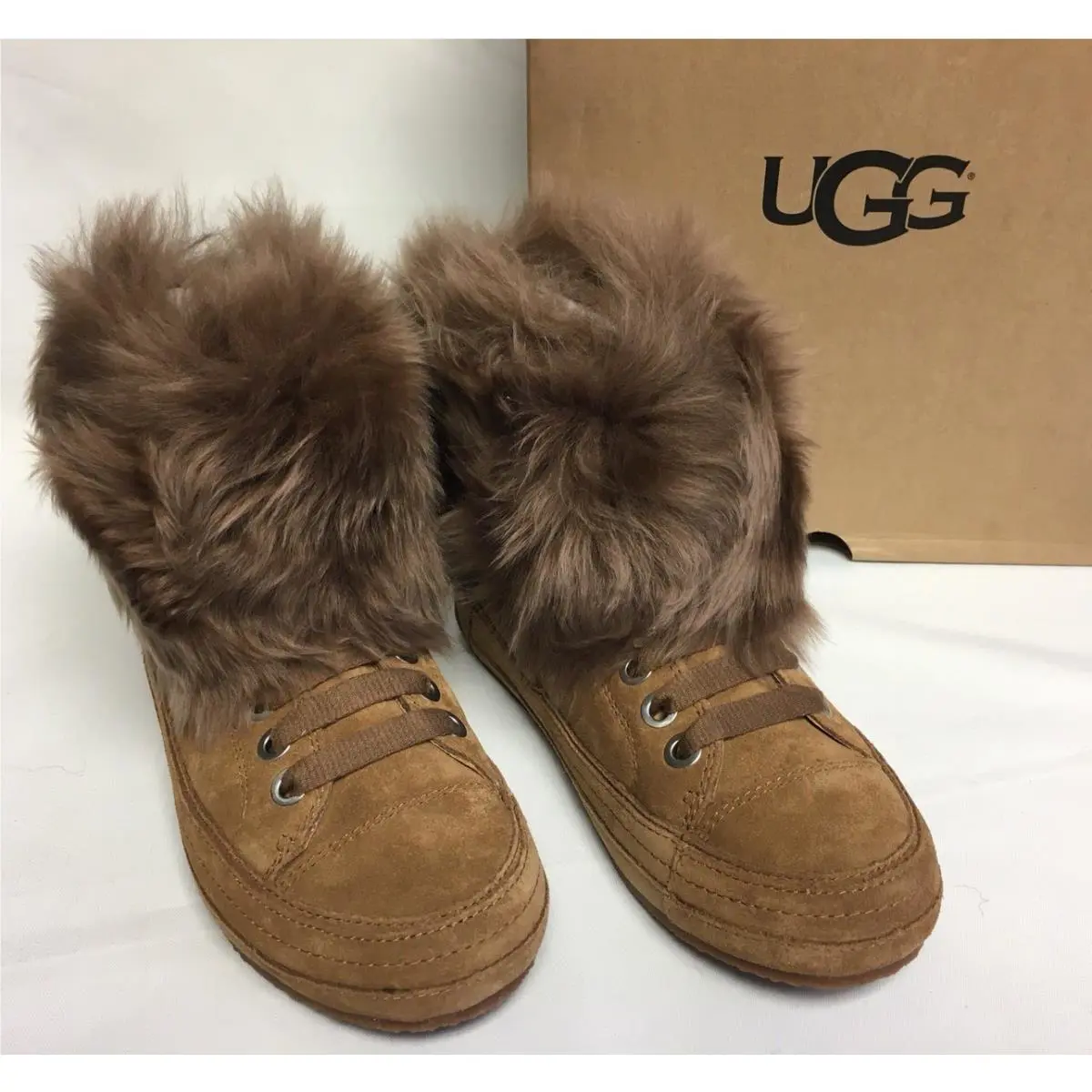 UGG shoes - Chestnut Brown 3