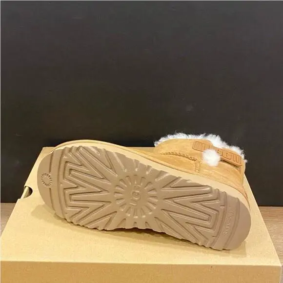 UGG shoes - Mini Bailey Logo Strap - Mini Bailey Logo Strap - Chestnut 2