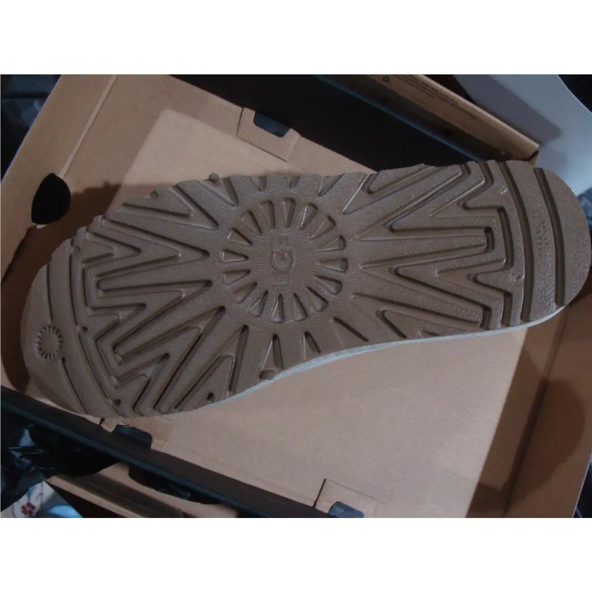 UGG shoes - Whitecap 6
