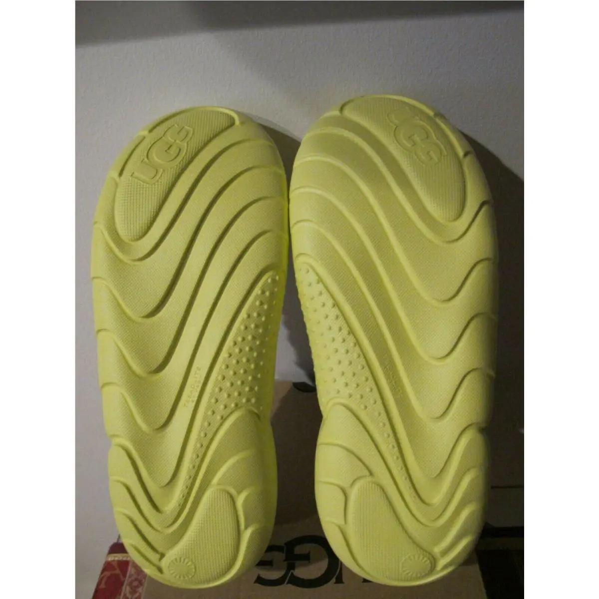 UGG shoes - 1107945 - Sneaker - Yellow 10
