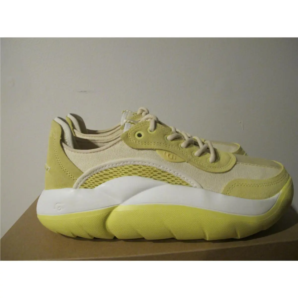 UGG shoes - 1107945 - Sneaker - Yellow 18