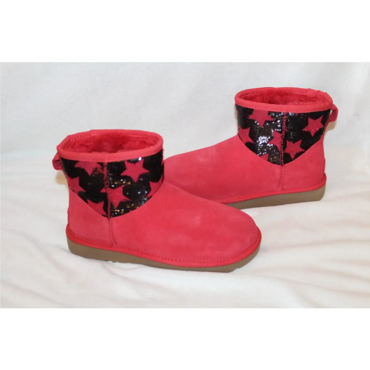 UGG shoes - UGG Australia Classic Mini - Australia Classic Mini - Black Red 0