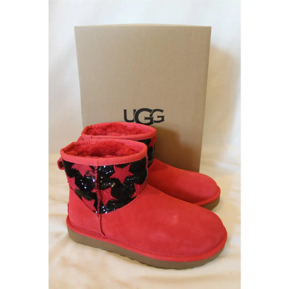 UGG shoes - UGG Australia Classic Mini - Australia Classic Mini - Black Red 8
