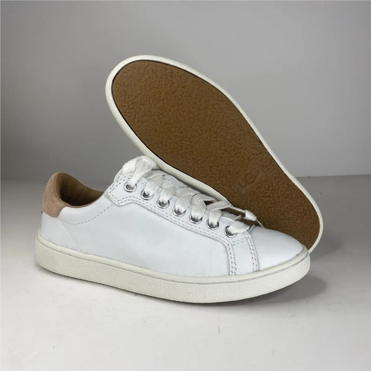 UGG shoes - UGG Milo - Milo - White 4
