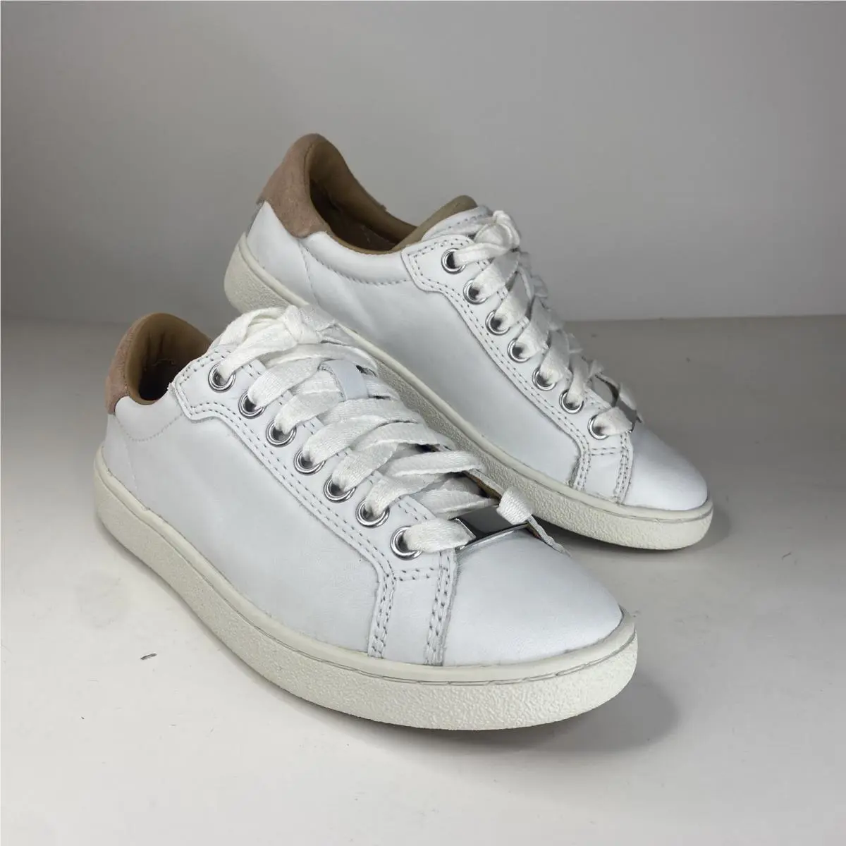 UGG shoes - UGG Milo - Milo - White 5