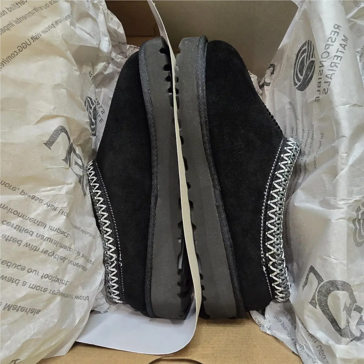 UGG shoes - UGG Australia Tasman 5955 - Australia Tasman - 5955 - Black (UPC: 0737872992781) 12
