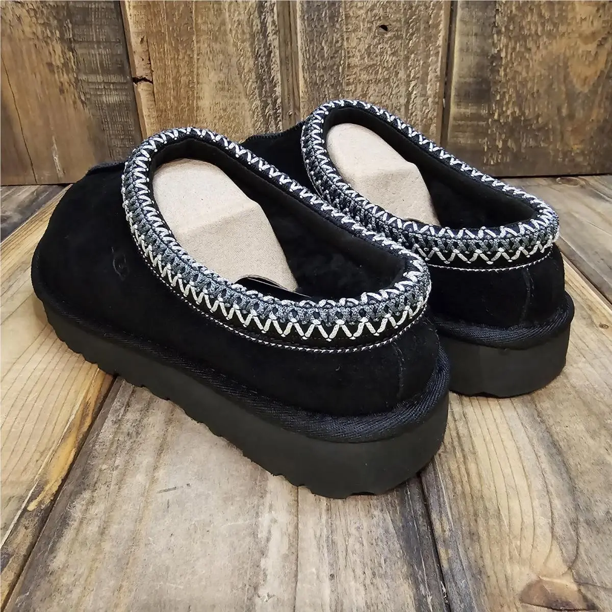 UGG shoes - UGG Australia Tasman 5955 - Australia Tasman - 5955 - Black (UPC: 0737872992781) 4