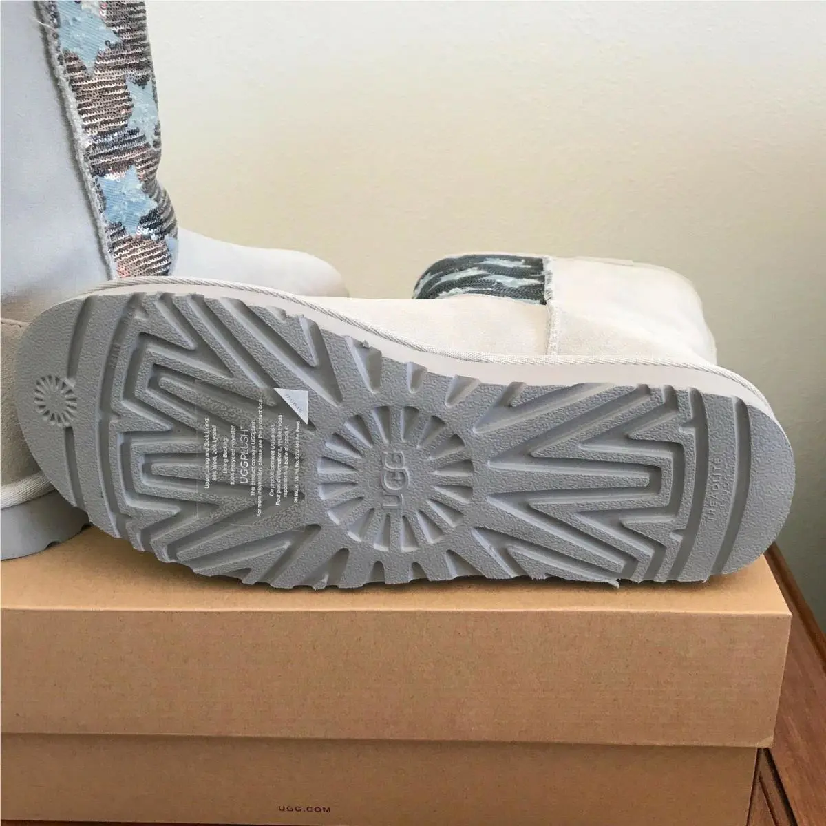UGG shoes - Ugg Australia Classic Short - Australia Classic Short - 1111029 - Gray (UPC: 192410717040) 4