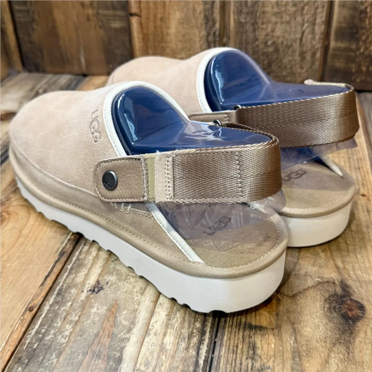 UGG shoes - UGG Goldencoast Clog - Goldencoast Clog - 1142172 - Beige (UPC: 196565401984) 5