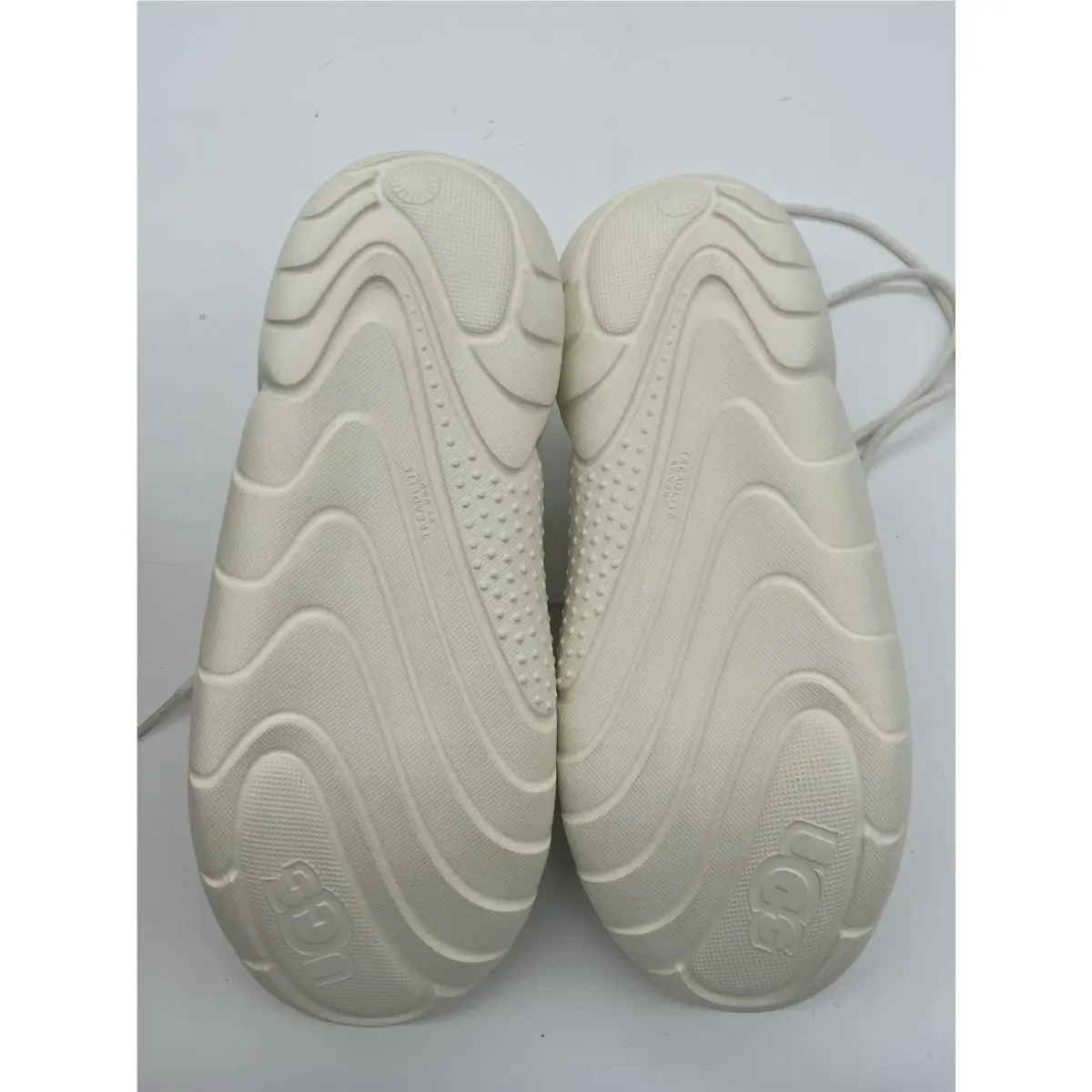 UGG shoes - UGG Australia LA Cloud Low Trainer - 1107945 - White (UPC: 192410764464) 7