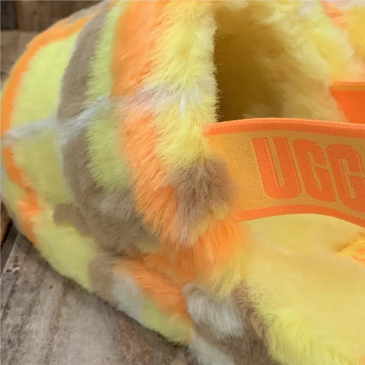 UGG shoes - FLUFF YEAH SLIDE PLAID PUNK - 1130879 - Yellow (UPC: 195719868468) 5