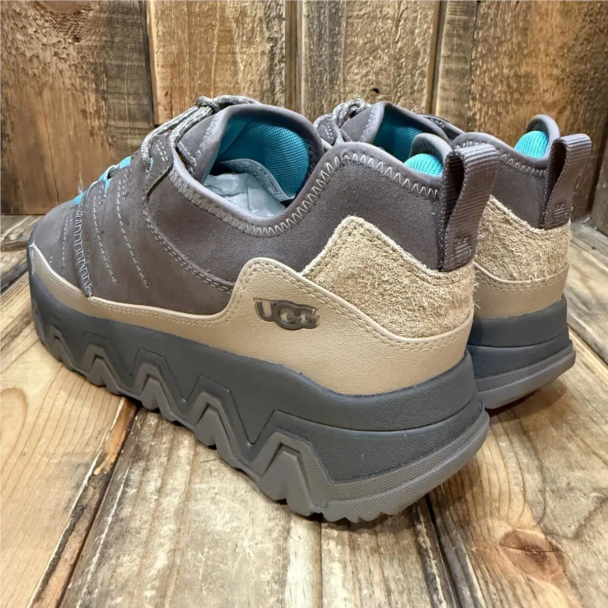 UGG shoes - MENS CAPTRAIL LOW - MENS CAPTRAIL LOW - 1158252 - Gray (UPC: 197634312101) 3