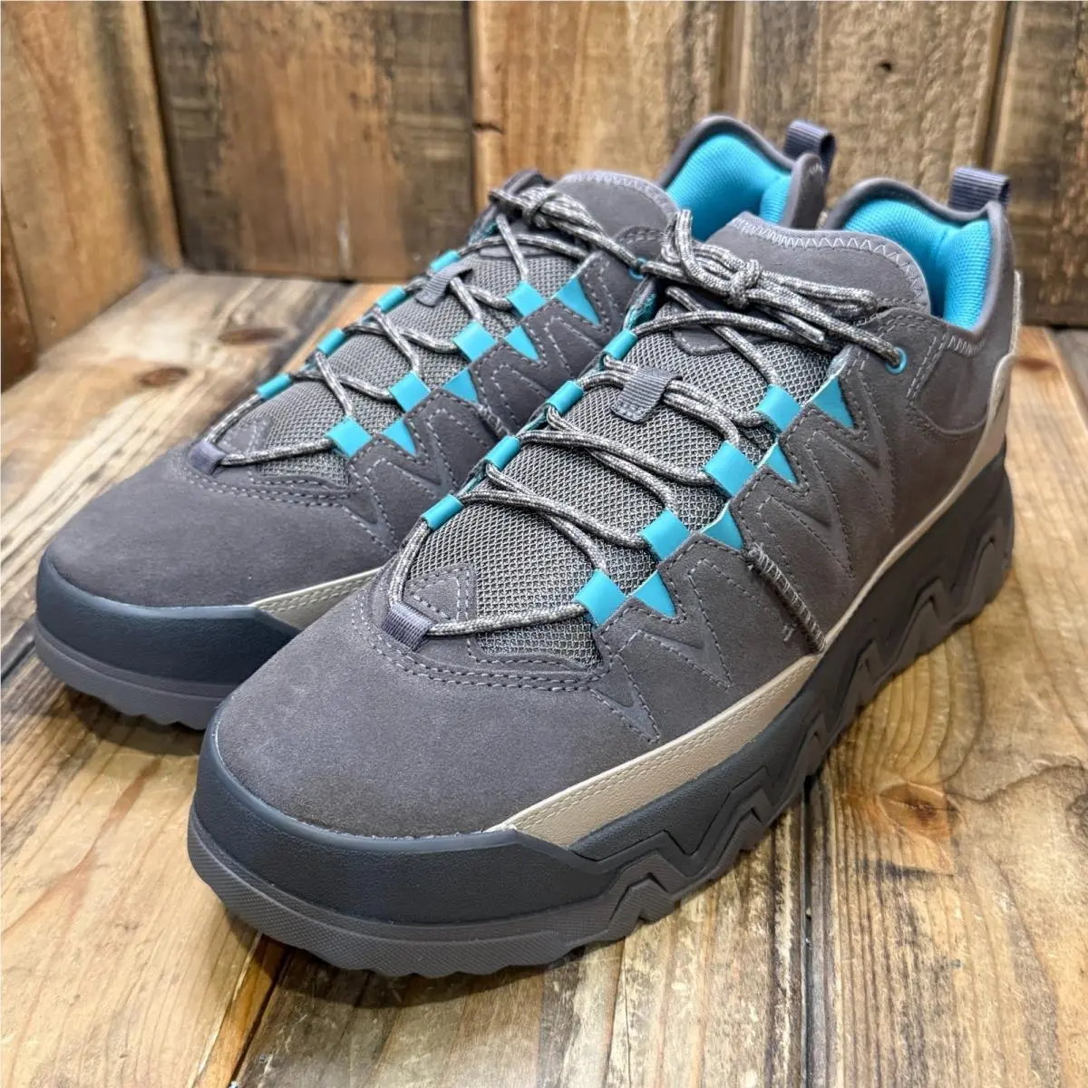 UGG shoes - MENS CAPTRAIL LOW - MENS CAPTRAIL LOW - 1158252 - Gray (UPC: 197634312101) 1