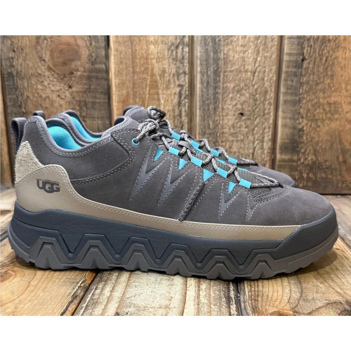 UGG shoes - MENS CAPTRAIL LOW - MENS CAPTRAIL LOW - 1158252 - Gray (UPC: 197634312101) 2