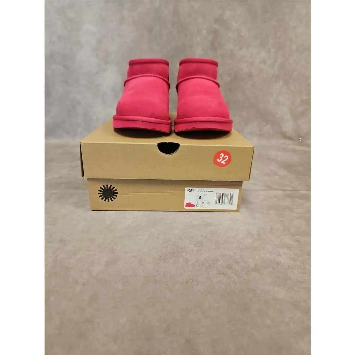 Ugg Kids` Classic Ultra Mini Boot with Box 1130750K Pink Size 3 Kids