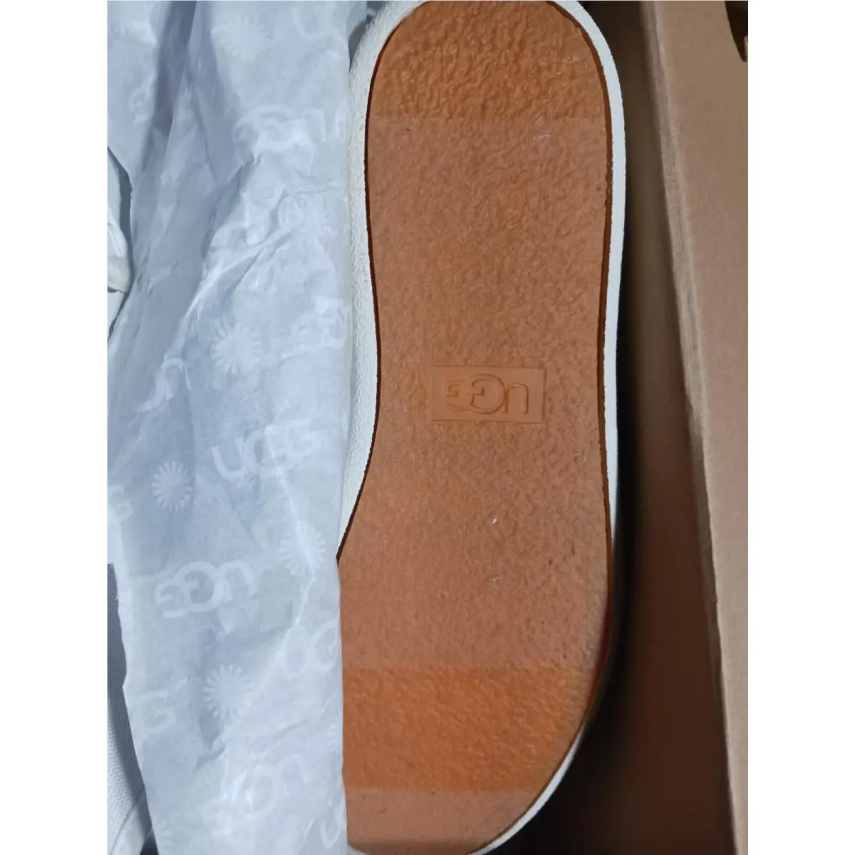 UGG shoes - UGG Cas - Cas - 1019108 - White 1