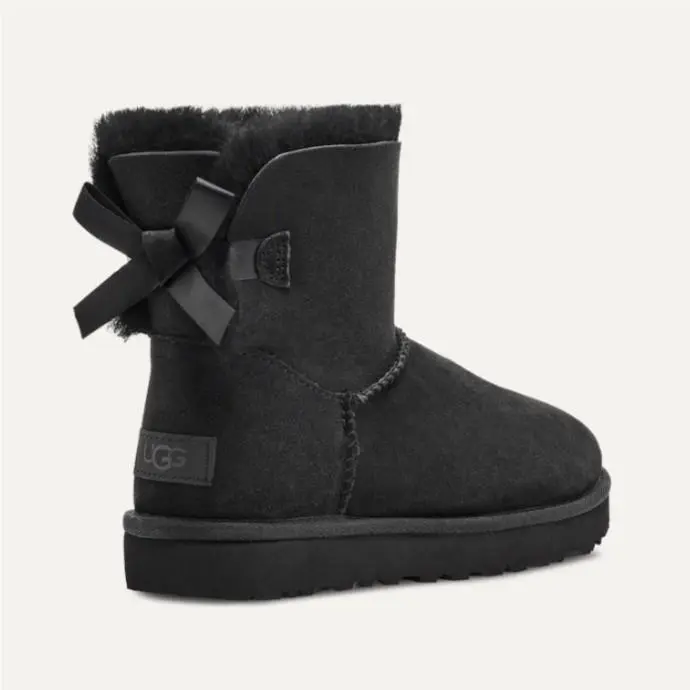 Ugg Brand Women`s Size 8 Black Mini Bailey Bow II Boots Shoes 1016501
