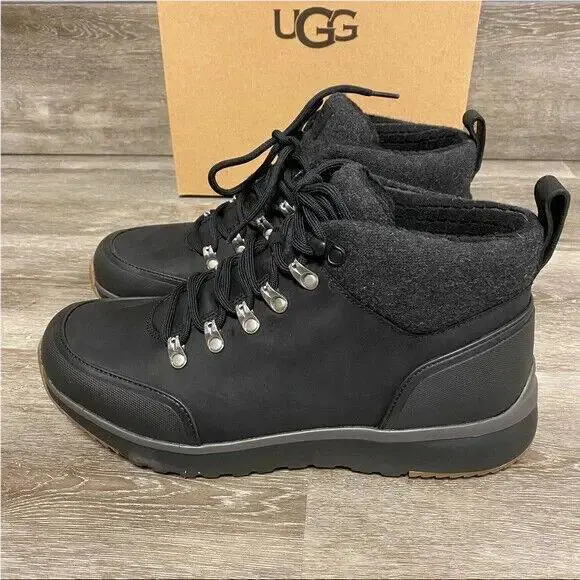 UGG shoes - UGG Olivert - Olivert - Black 1