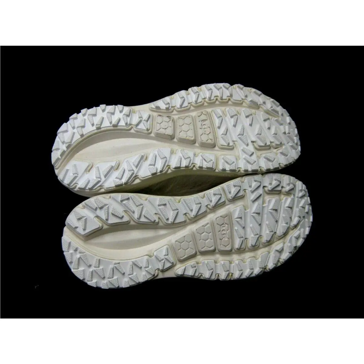 UGG shoes - UGG FLUFFY - FLUFFY - White 3