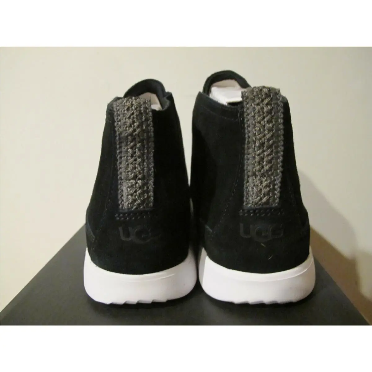 UGG shoes - Black (UPC: 192410159901) 5