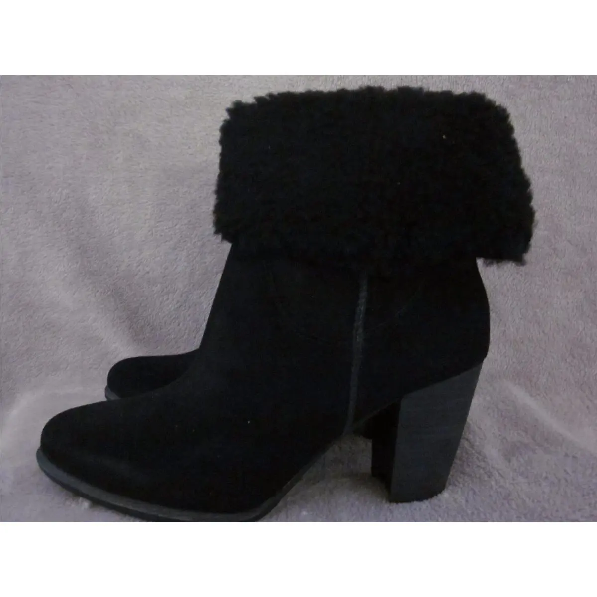 UGG shoes - Black (UPC: 888855152897) 1