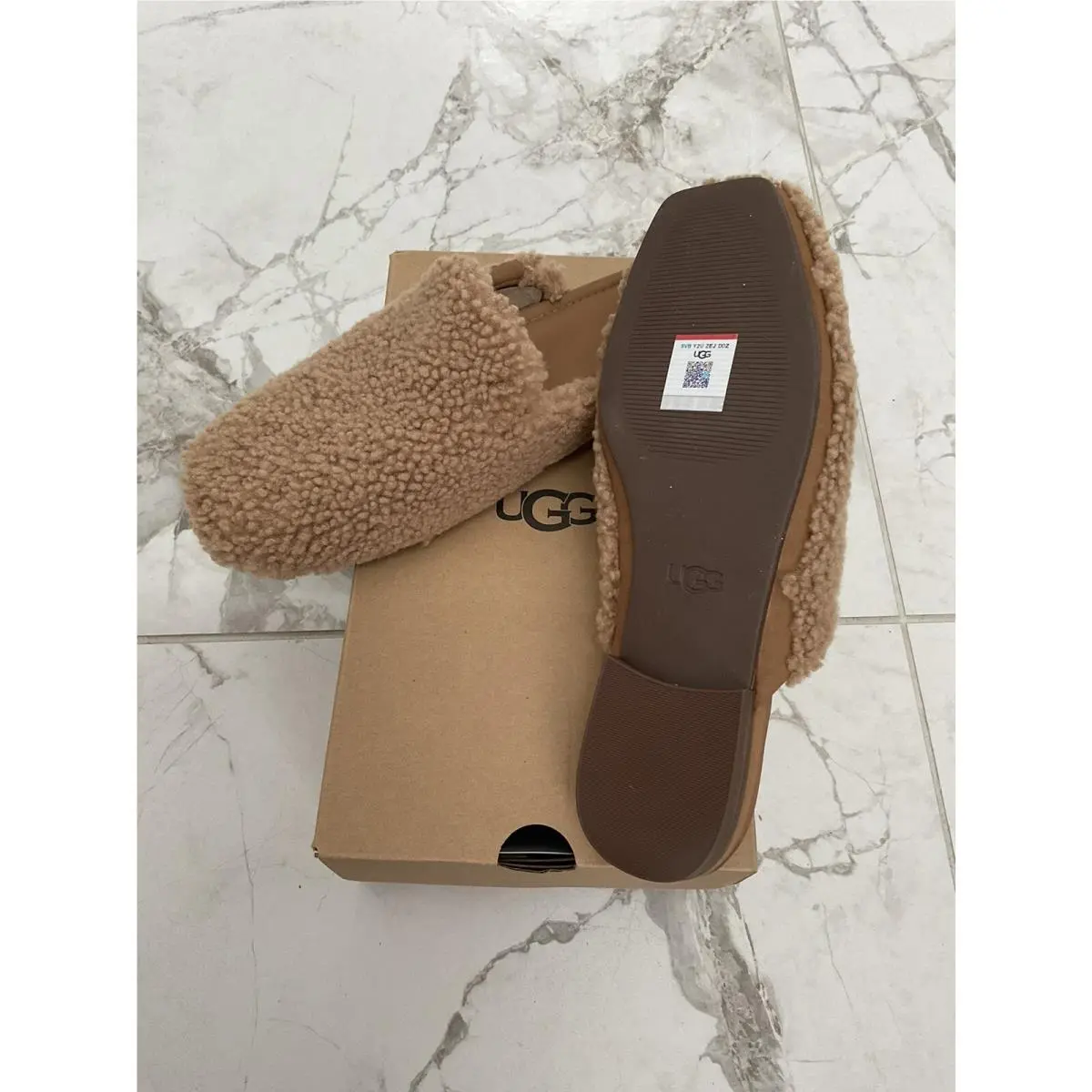 UGG shoes - Brown, Exterior: Brown (UPC: 195719705602) 3