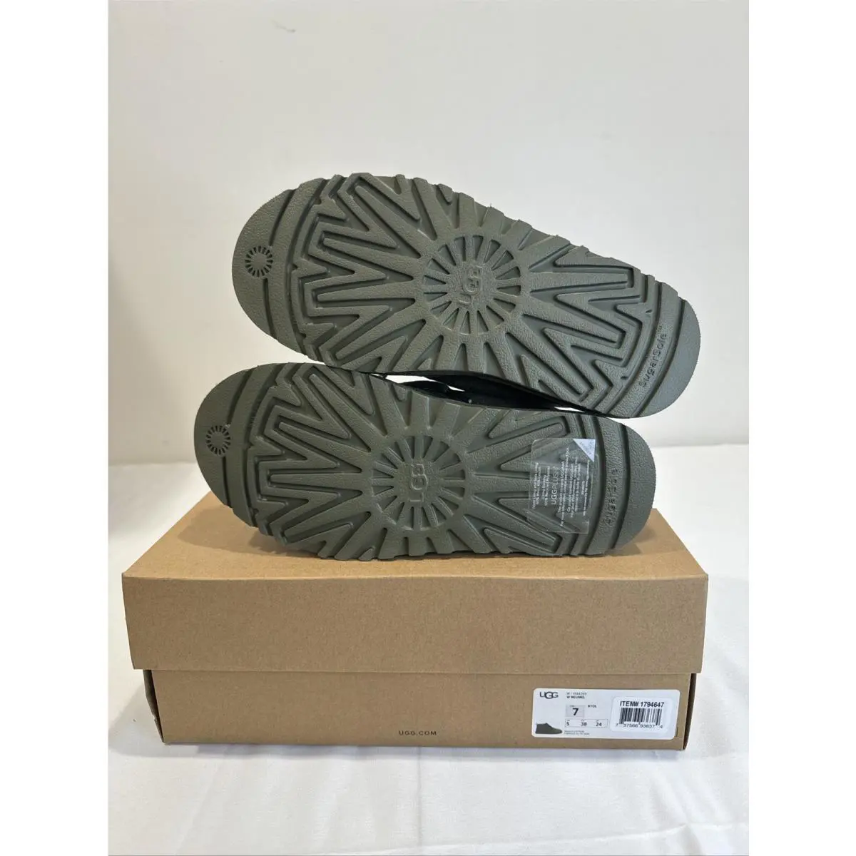 UGG shoes - UGG Neumel - Neumel - Olive 3