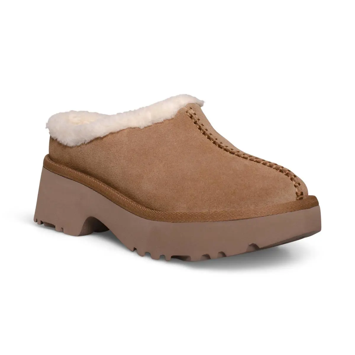 UGG shoes - Chestnut (UPC: 197634327921) 0