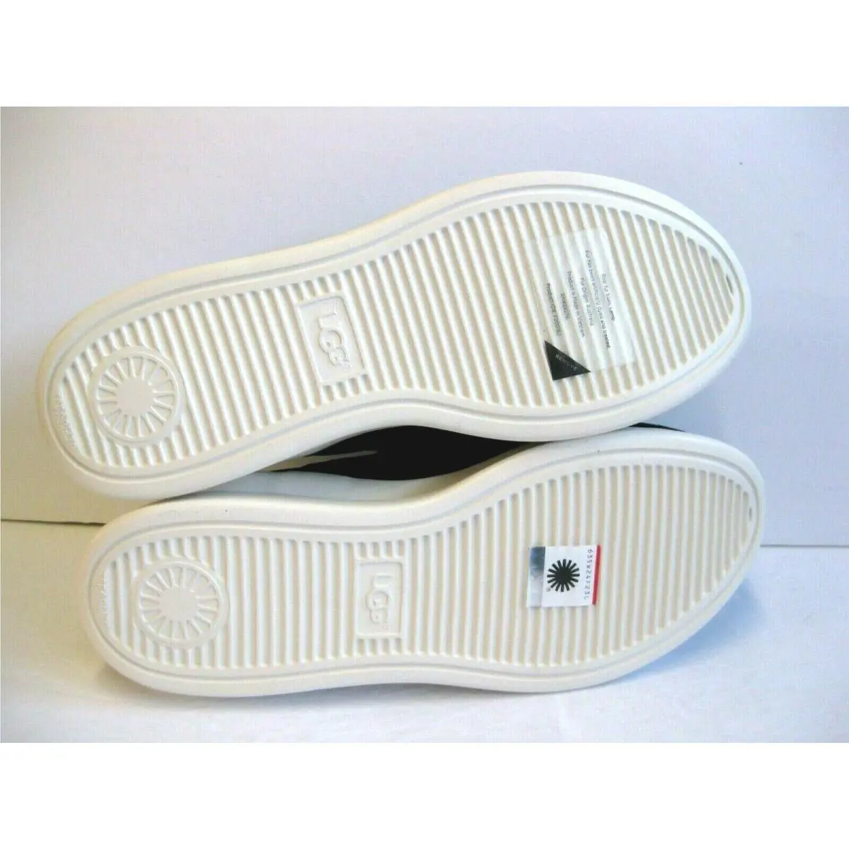 UGG shoes - UGG PICO - PICO - Black 3