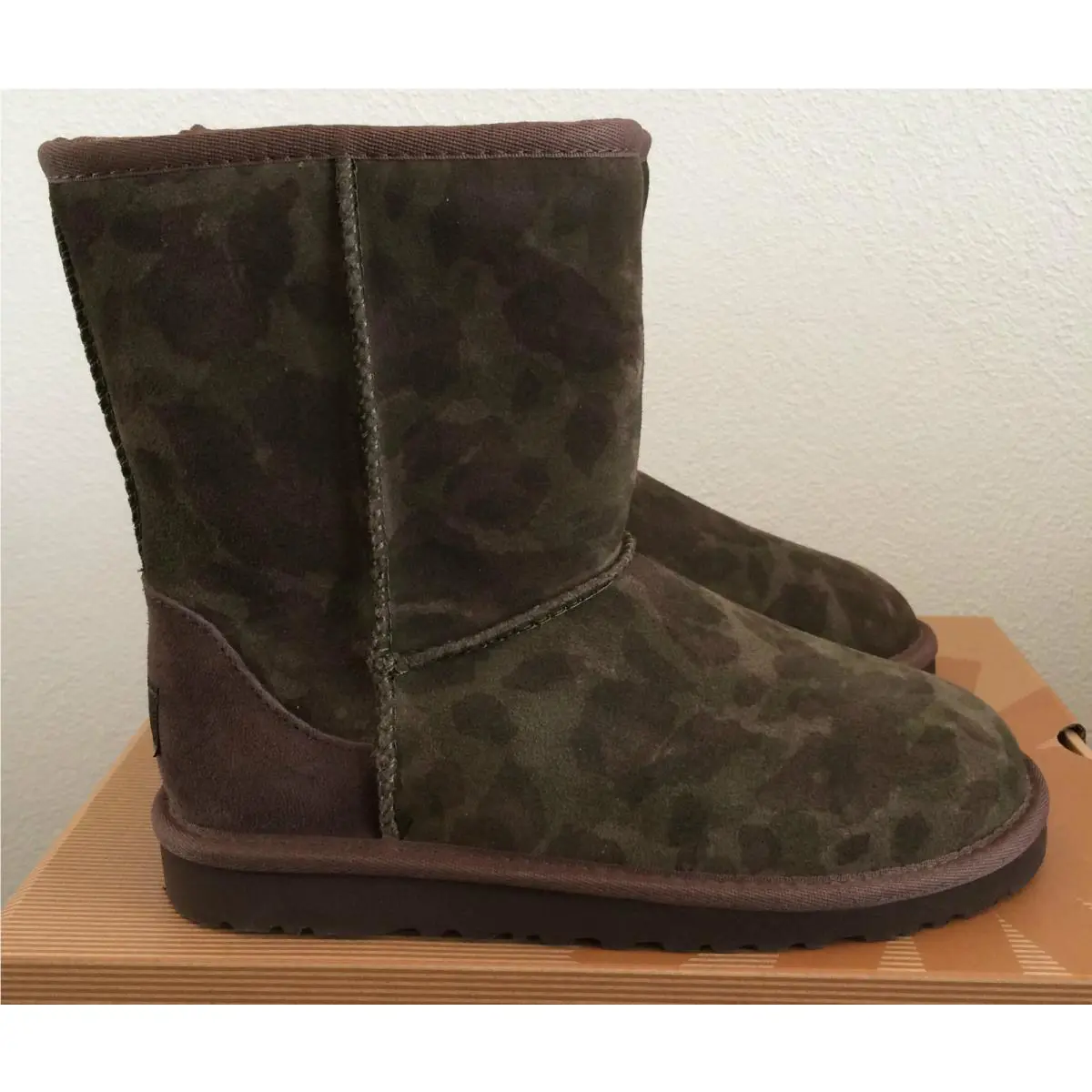 UGG shoes - 1011369K - 1011369K - Multicolor (UPC: 888855628897) 1