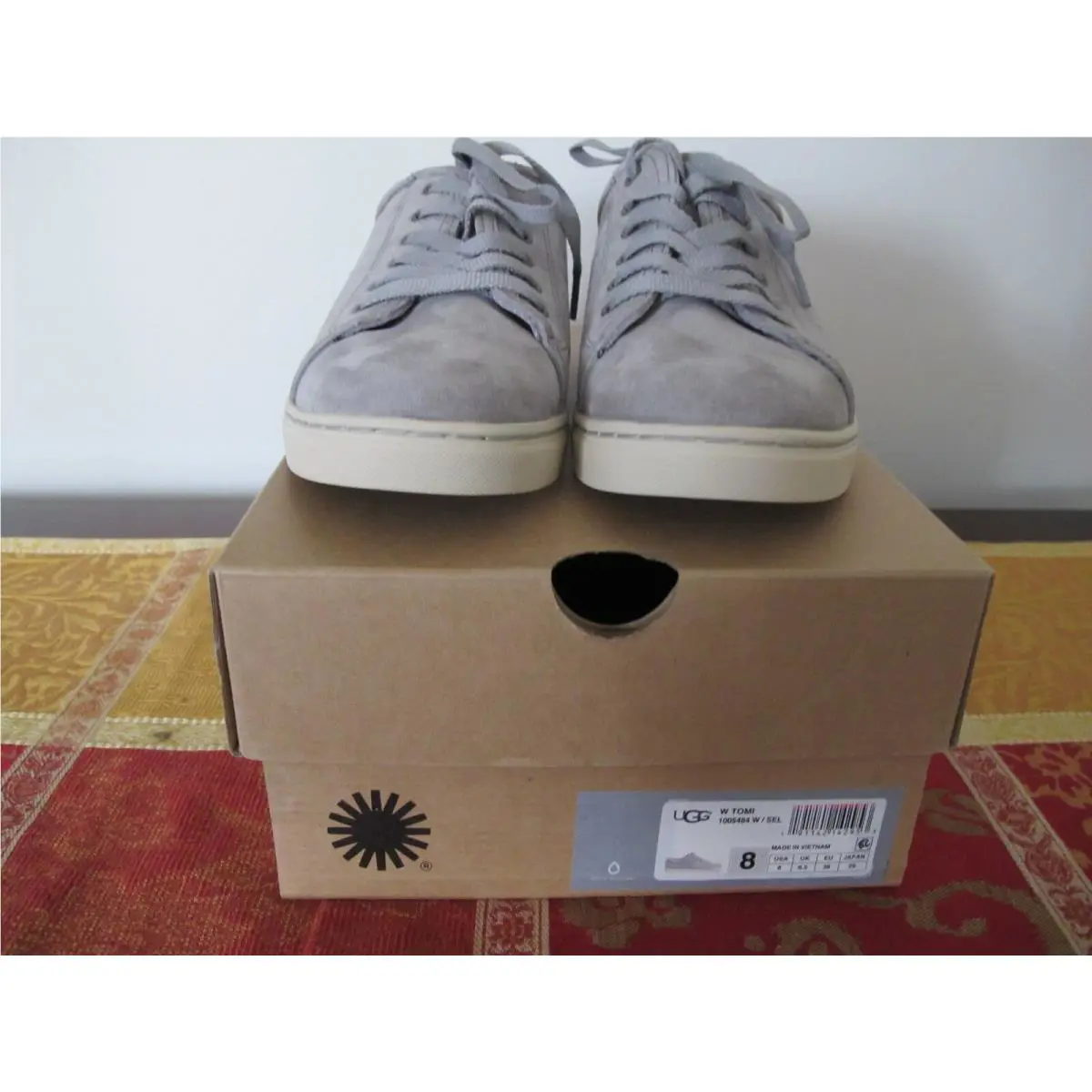 UGG shoes - Gray (UPC: 191142142953) 1