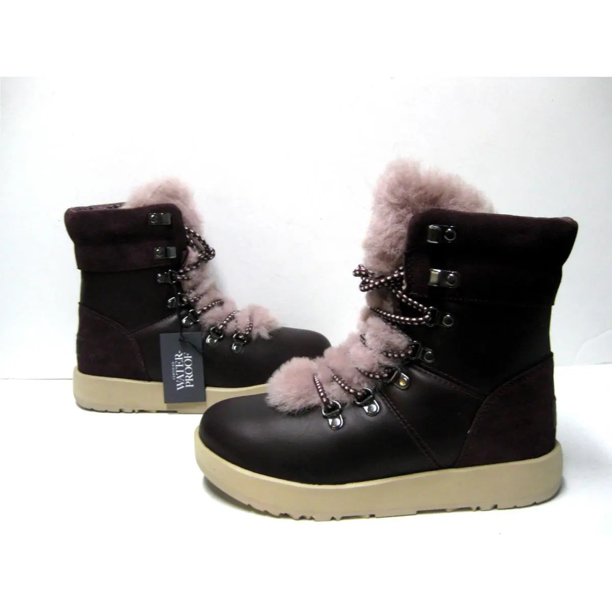 UGG shoes - UGG VIKI WATERPROOF - VIKI WATERPROOF - port 1