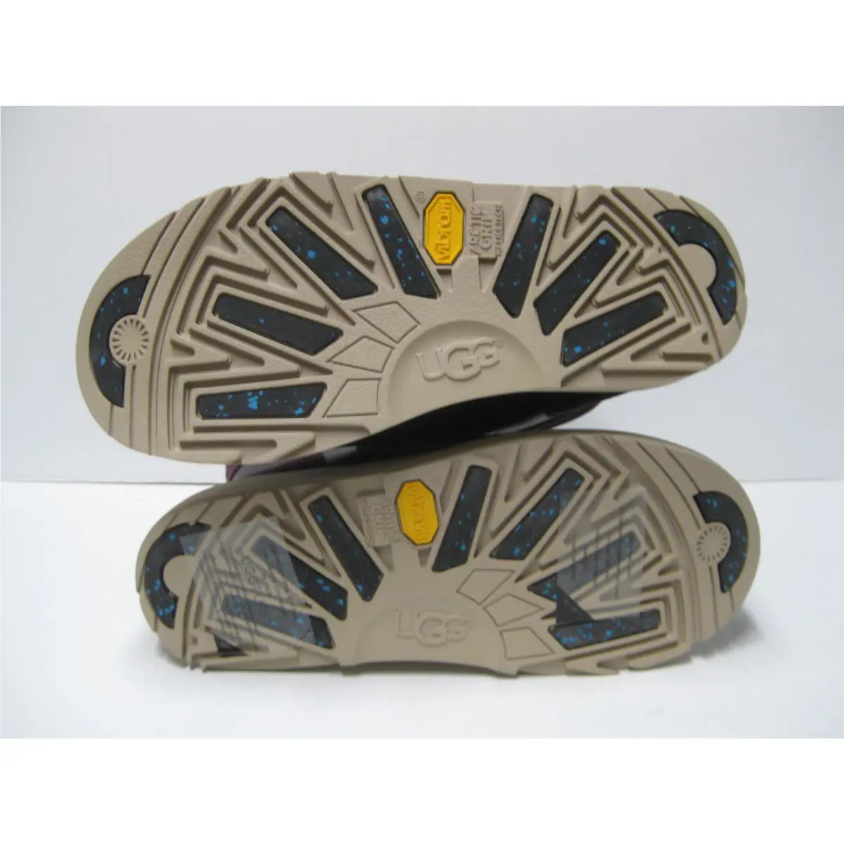 UGG shoes - UGG VIKI WATERPROOF - VIKI WATERPROOF - port 2