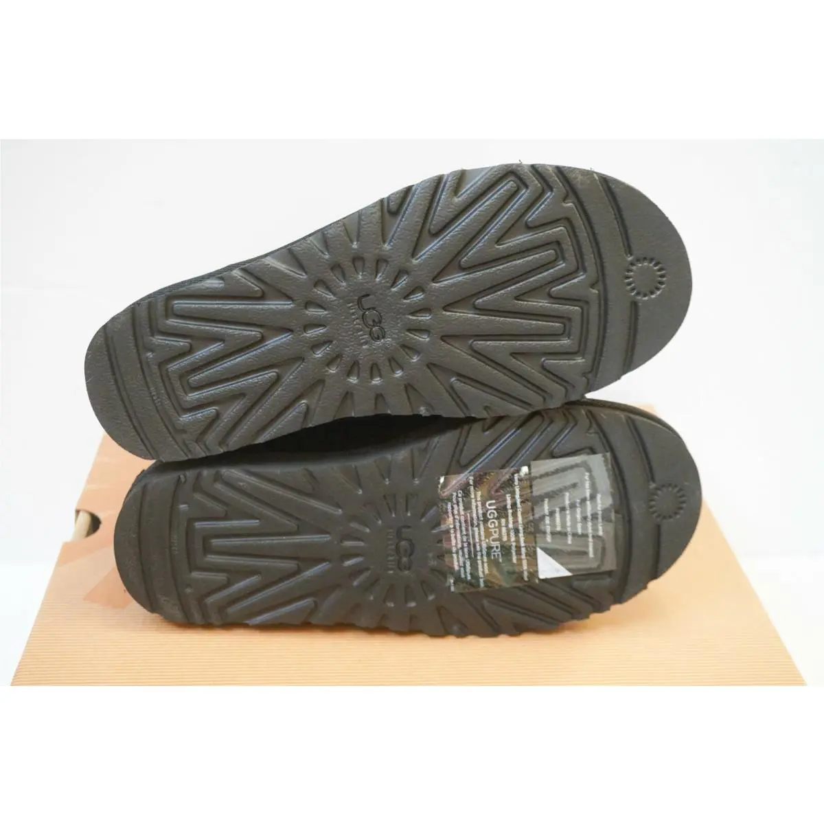 UGG shoes - UGG MEADOW 1008043 - MEADOW - 1008043 - Black (UPC: 888855210078) 6