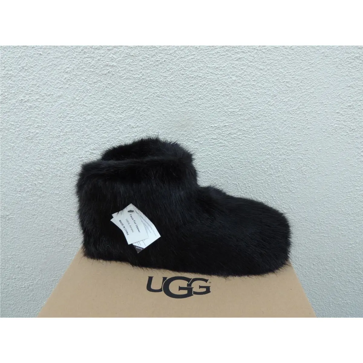 UGG shoes - UGG Amary - Amary - Black (UPC: 192410342839) 0