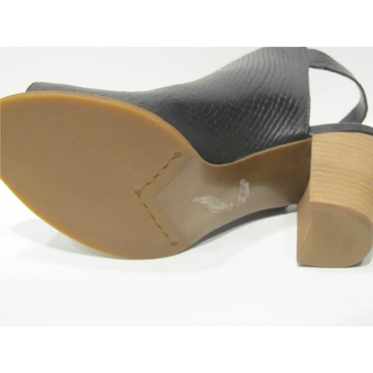 UGG shoes - Black (UPC: 888855789819) 7