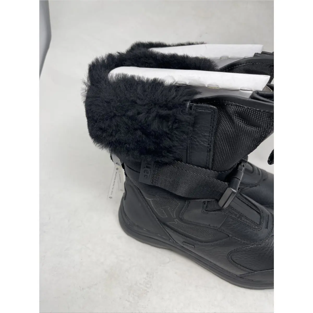 UGG shoes - Tahoe - Tahoe - 1103848 - Black 1