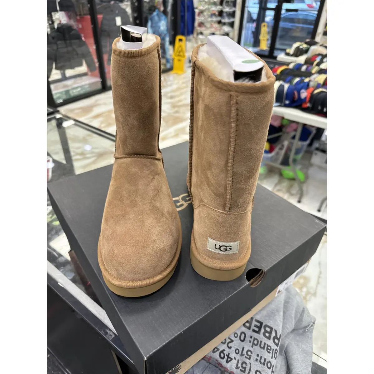 UGG shoes - Standard - Standard - Brown (UPC: 737872990053) 3