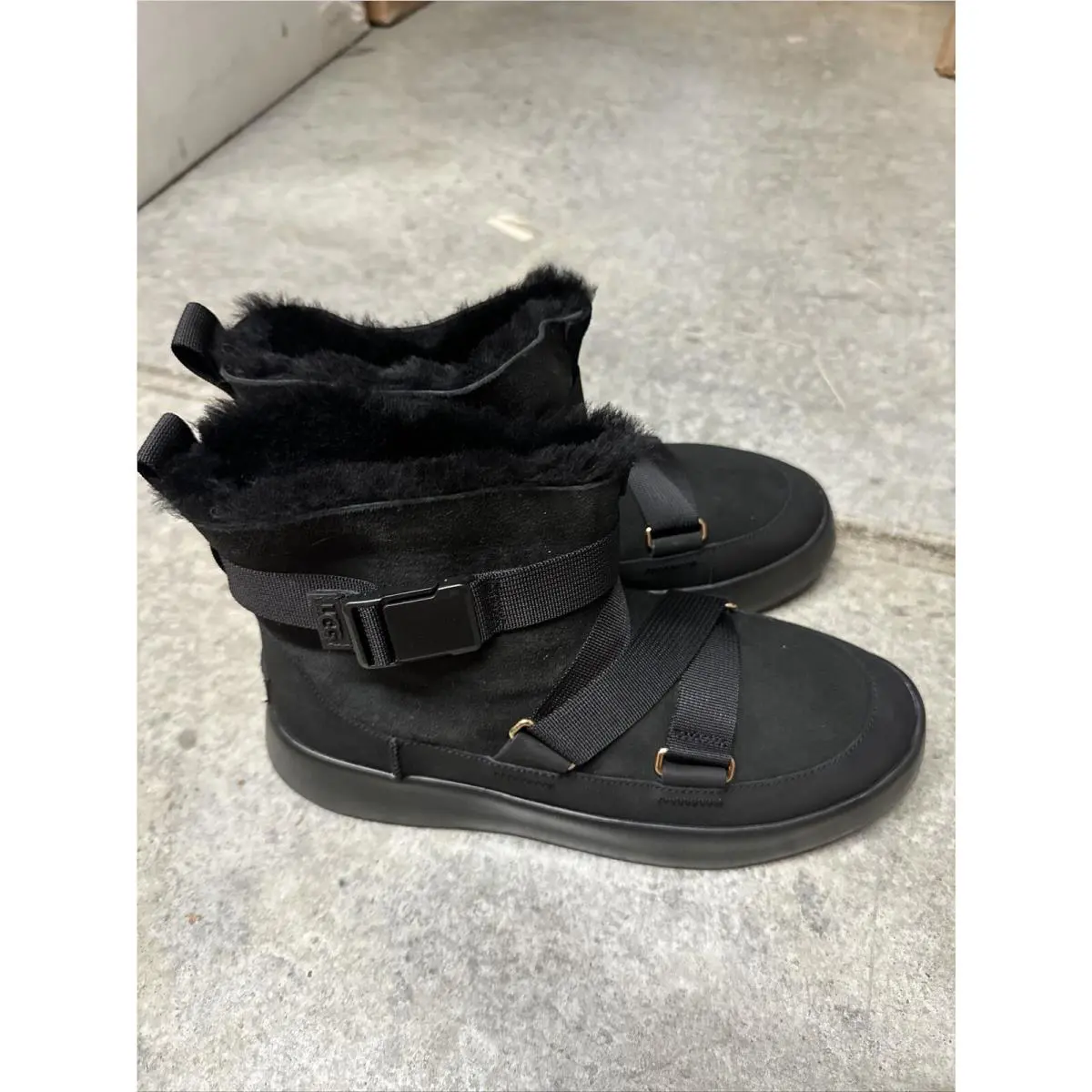 UGG shoes - Ugg Classic Boom - Classic Boom - Black 1