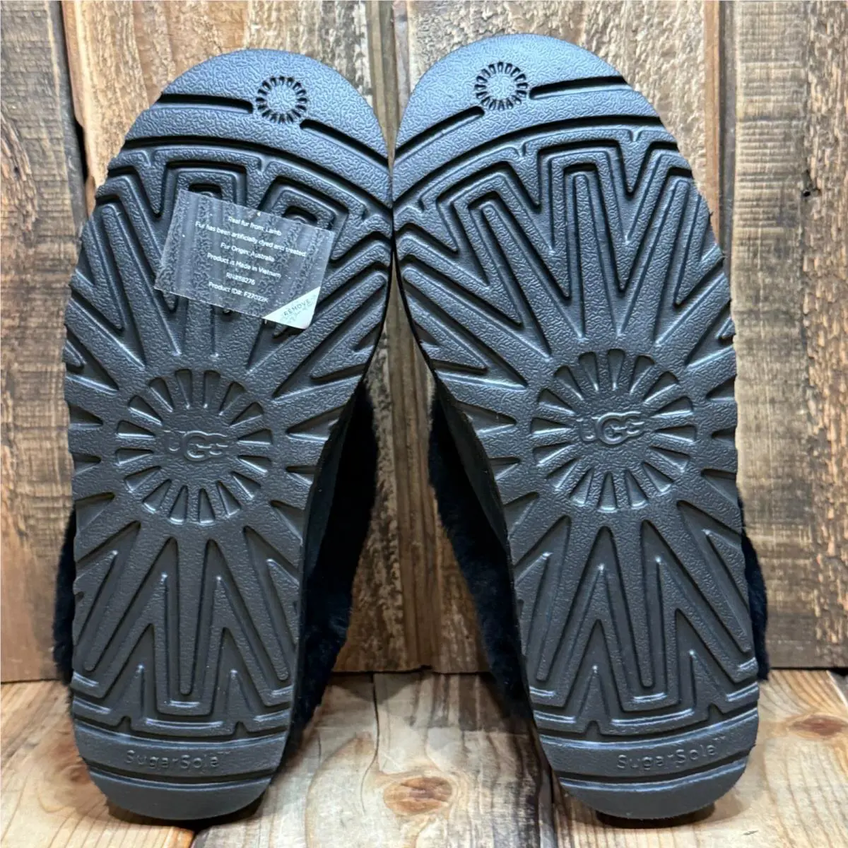 UGG shoes - CLASSIC SLIPPER II - CLASSIC SLIPPER - 1130876 - Black (UPC: 196565766526) 4