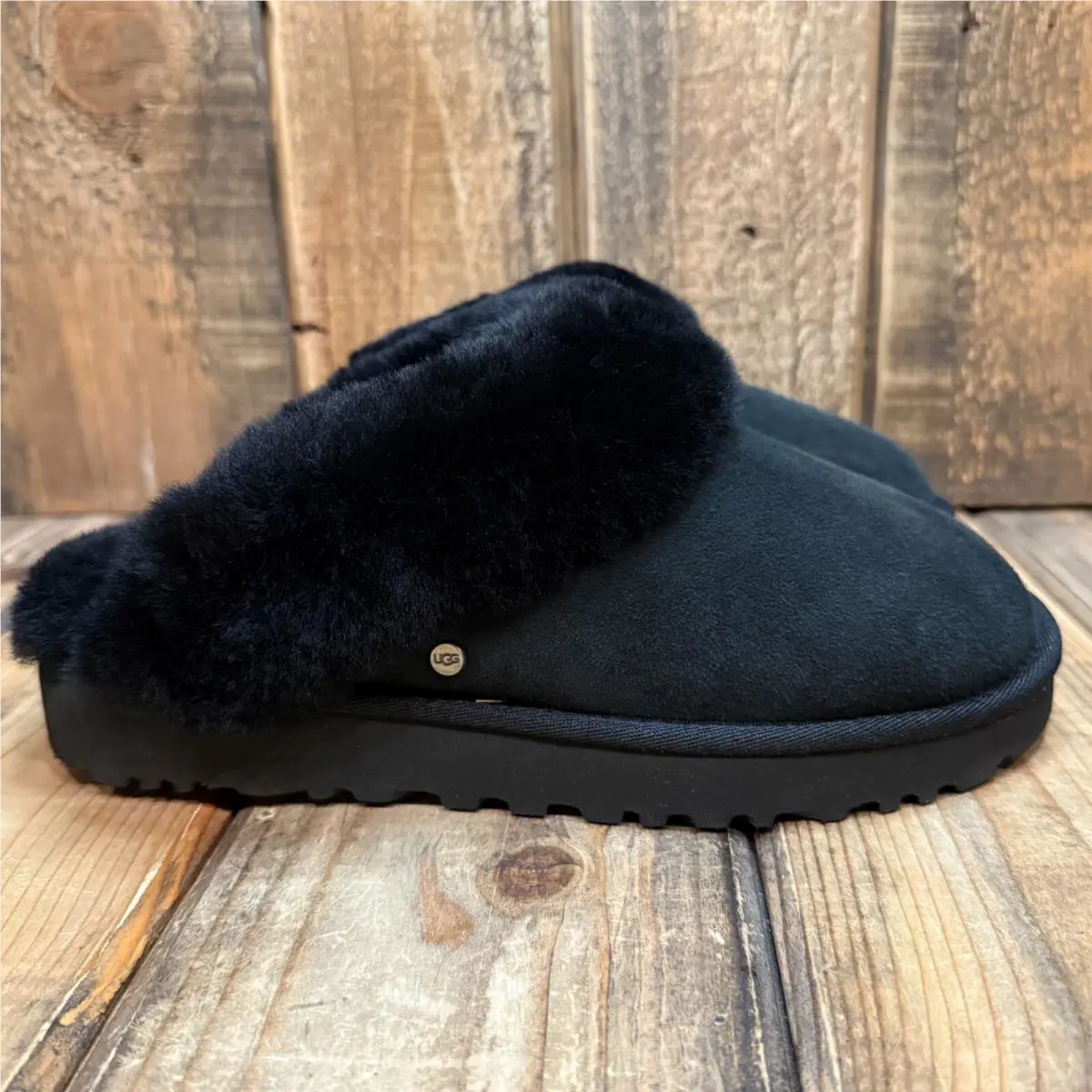 UGG shoes - CLASSIC SLIPPER II - CLASSIC SLIPPER - 1130876 - Black (UPC: 196565766526) 0