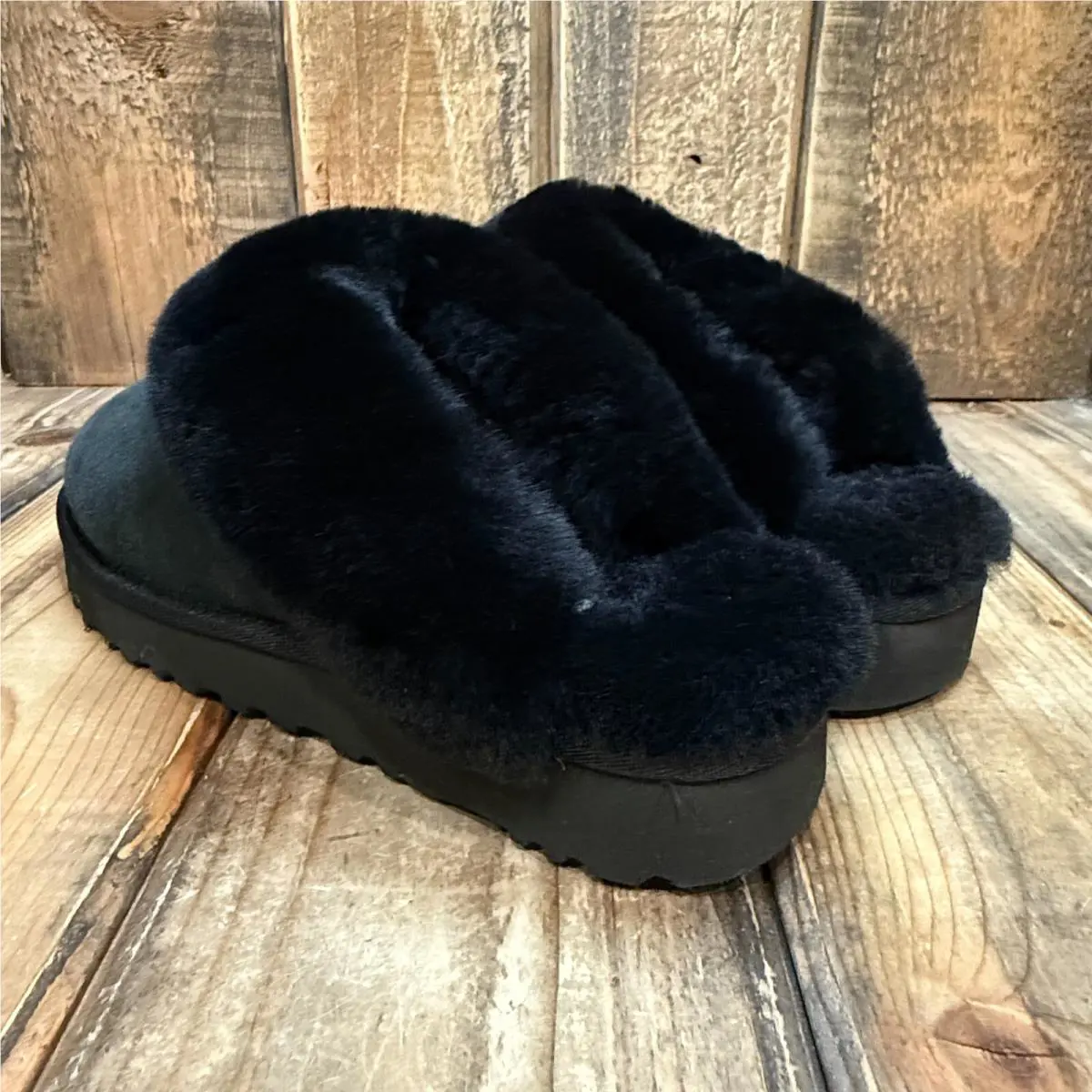 UGG shoes - CLASSIC SLIPPER II - CLASSIC SLIPPER - 1130876 - Black (UPC: 196565766526) 2