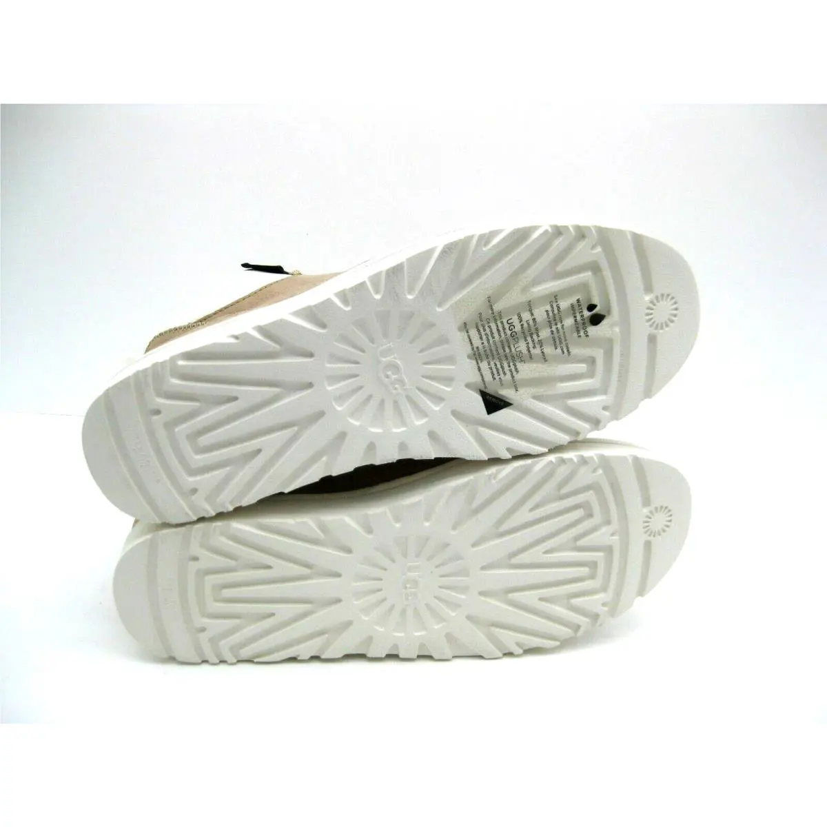 UGG shoes - UGG HIGHLAND - HIGHLAND - Sand 3
