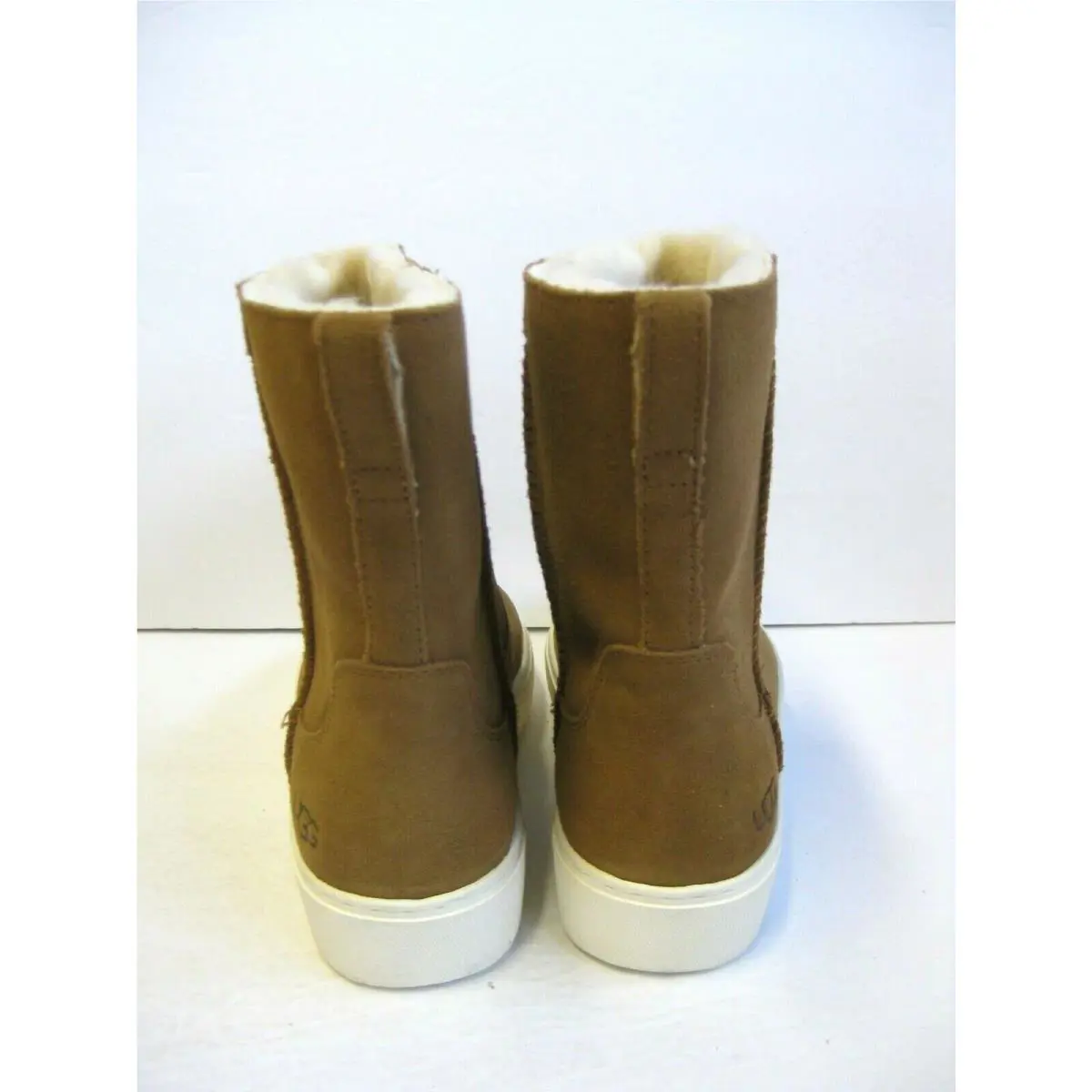 UGG shoes - Chestnut 2